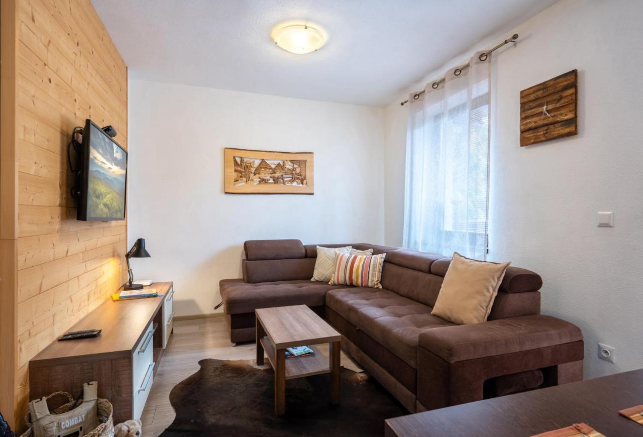 דמנובסקה דולינה Apartment Anna Chopok, 1 110 M, Highest In Central Europe, On A Hiking Trail To Dumbier מראה חיצוני תמונה
